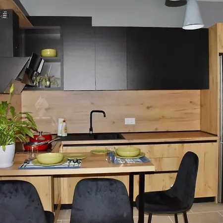 Olive House דירה